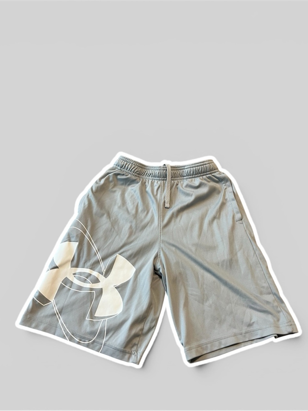 ◻️UNDER ARMOUR: Boy size M, gray w/white logo loose athletic shorts preowned◻️